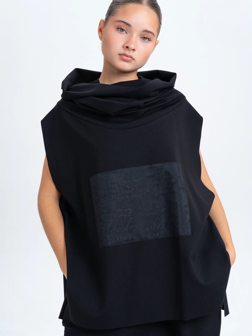 KLIKstar Жилет "Мушкетёр" арт.220109.0 черный р. One size(40-60)