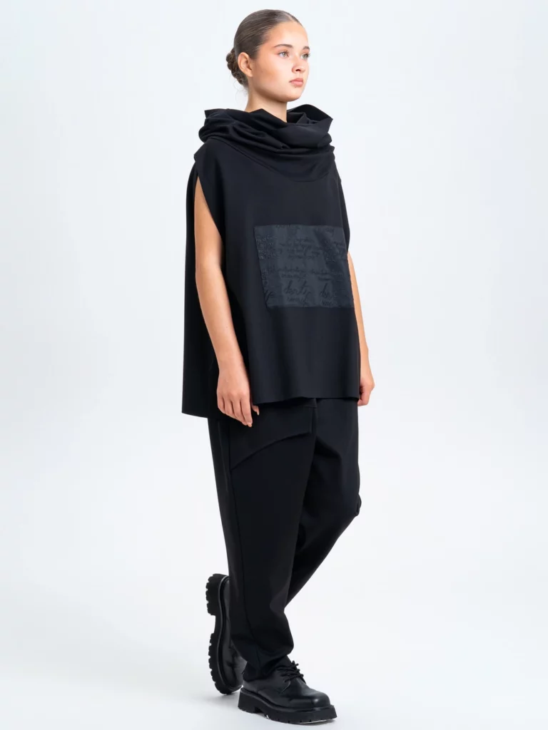 KLIKstar Жилет "Мушкетёр" арт.220109.0 черный р. One size(40-60)