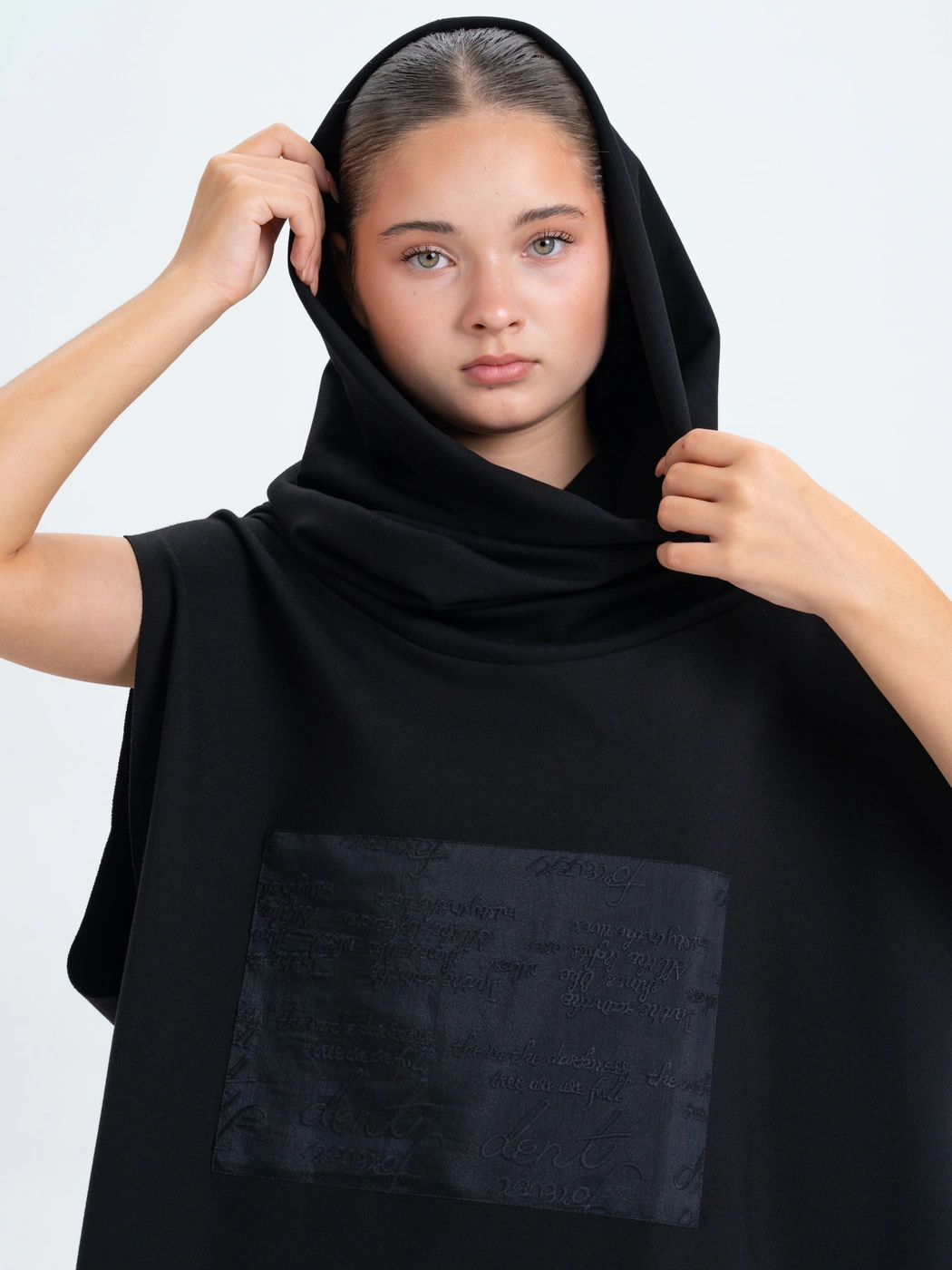 KLIKstar Жилет "Мушкетёр" арт.220109.0 черный р. One size(40-60)